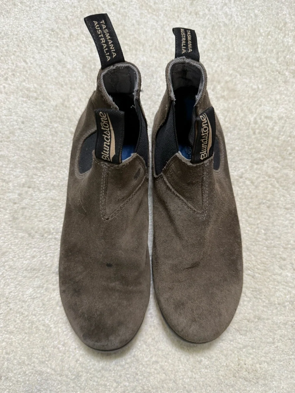 Blundstone 1397 Chelsea Boot Olive Suede Unisex Women’s 9.5 Men’s 7.5